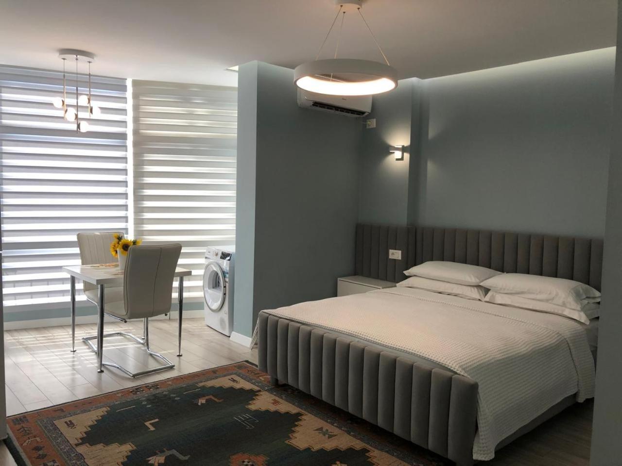 Comfort Apartment In City Center Tirana Exterior foto